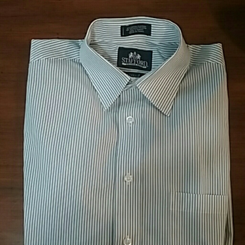Stafford Wrinkle Free Fitted Long Sleeved Shirt